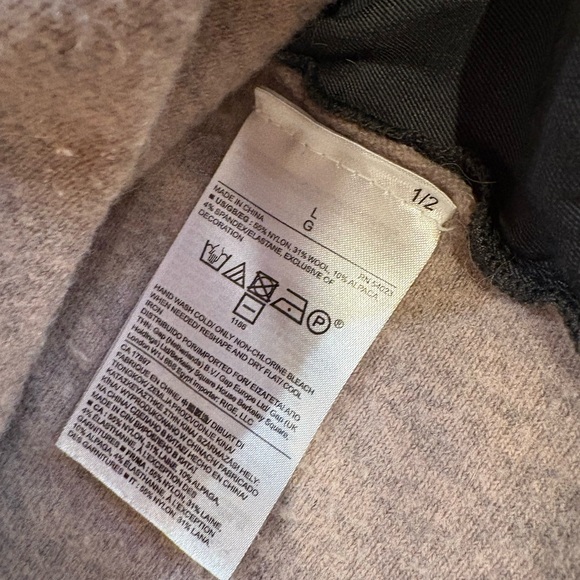 Women's Mauve Sweater - Picture 5 of 8